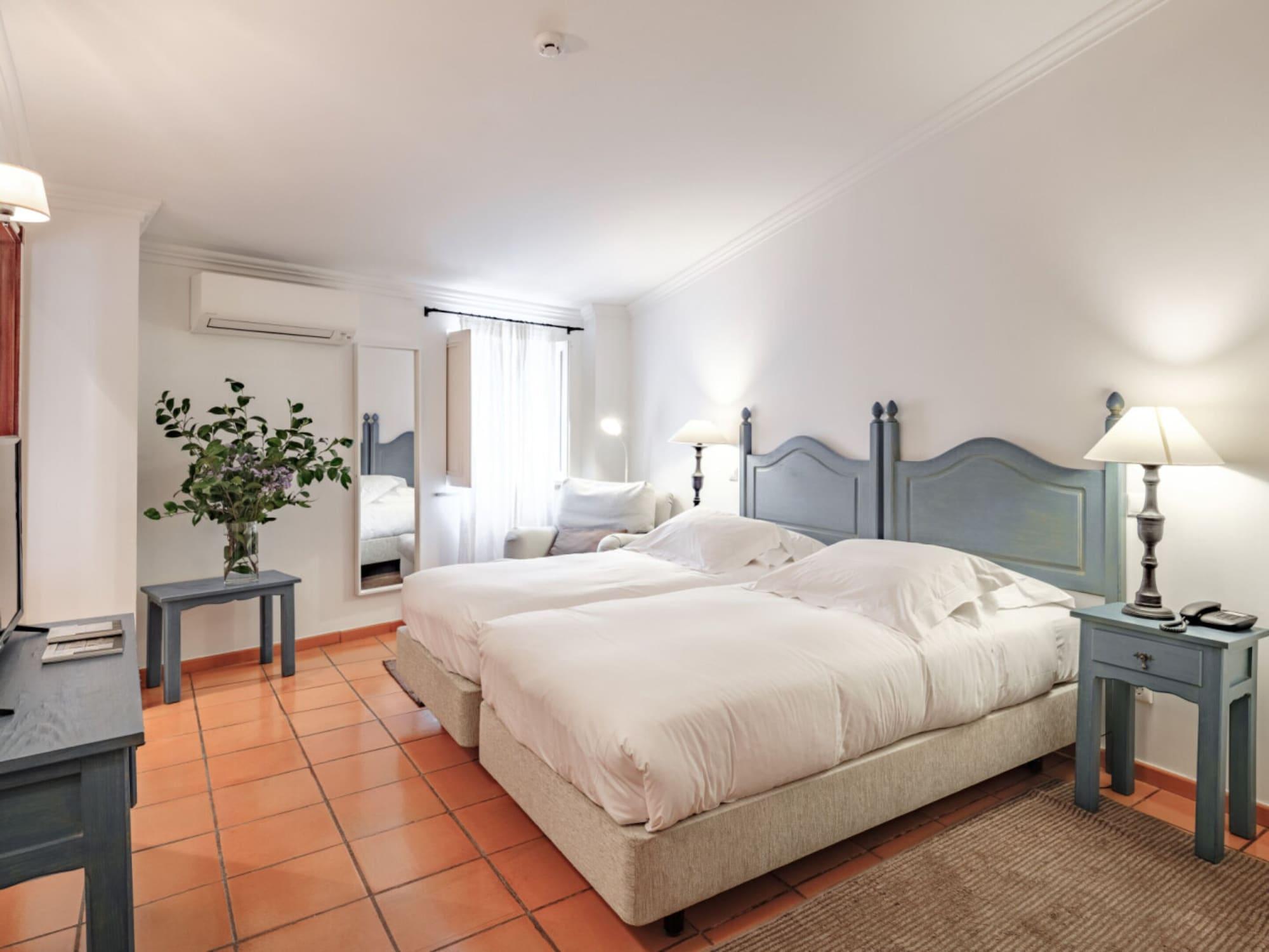 Adc - Albergaria Do Calvario - By Unlock Hotels Evora Ngoại thất bức ảnh