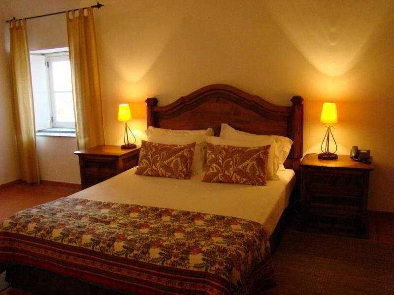 Adc - Albergaria Do Calvario - By Unlock Hotels Evora Phòng bức ảnh