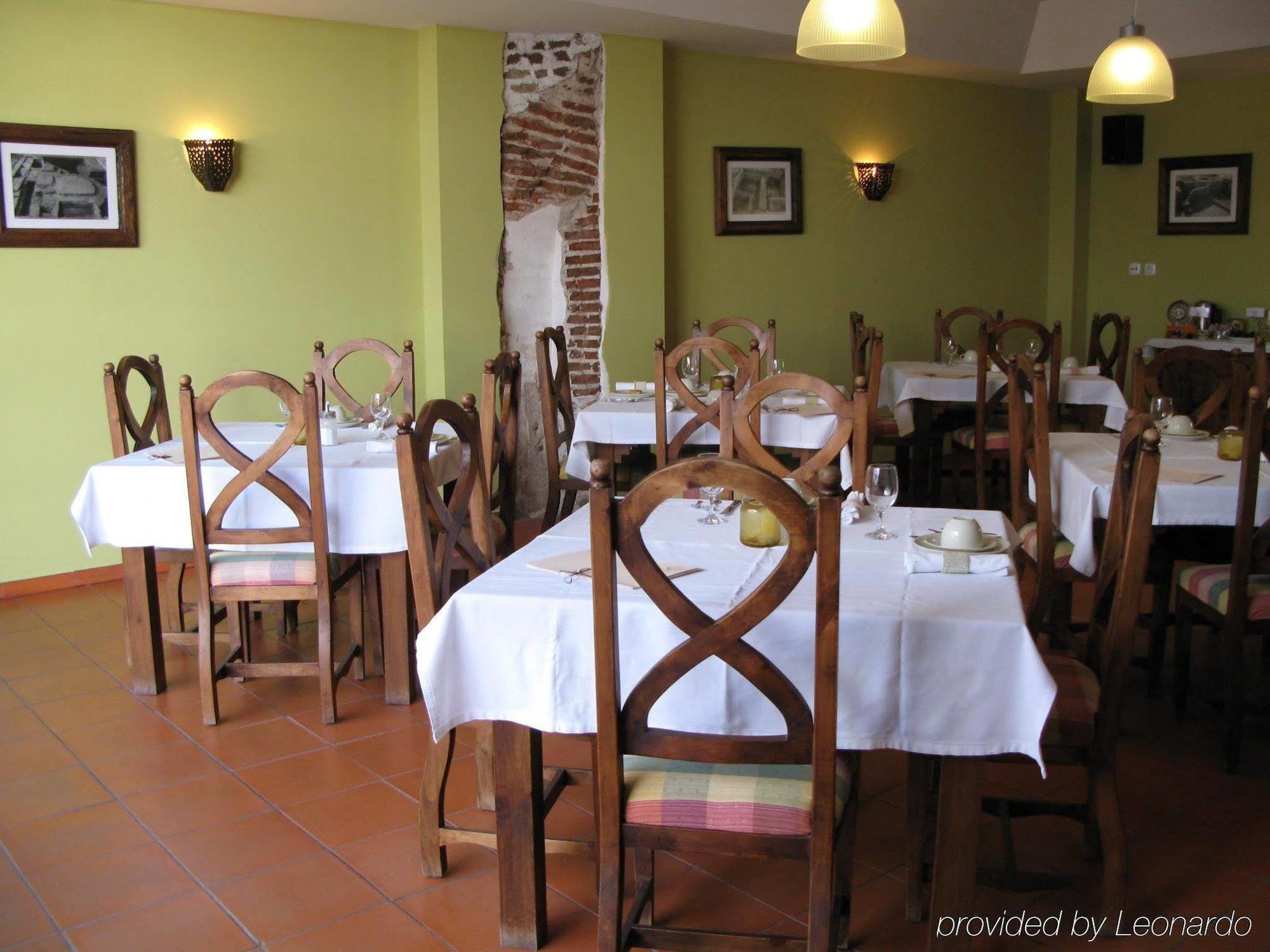Adc - Albergaria Do Calvario - By Unlock Hotels Evora Nhà hàng bức ảnh